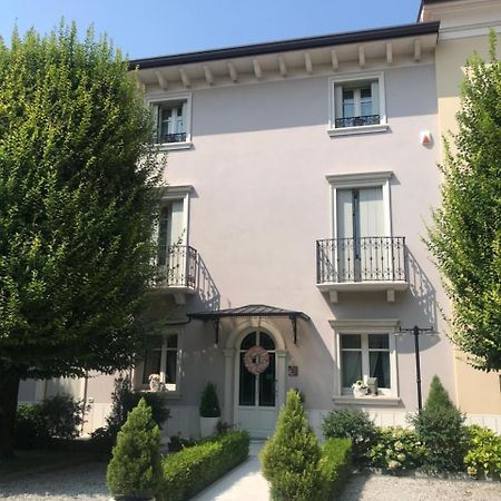 كاستلْنْيوفو ديل غارد B&B Sul Garda المظهر الخارجي الصورة